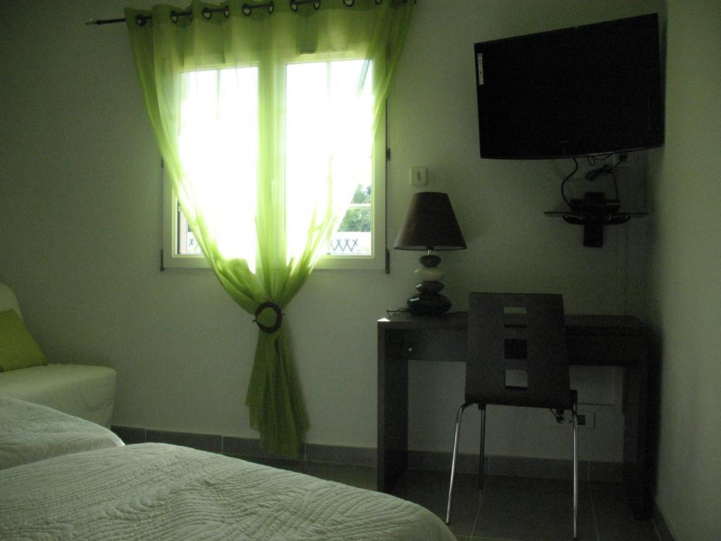 Saint Esteve Appart Hotel La Ciotat Room photo